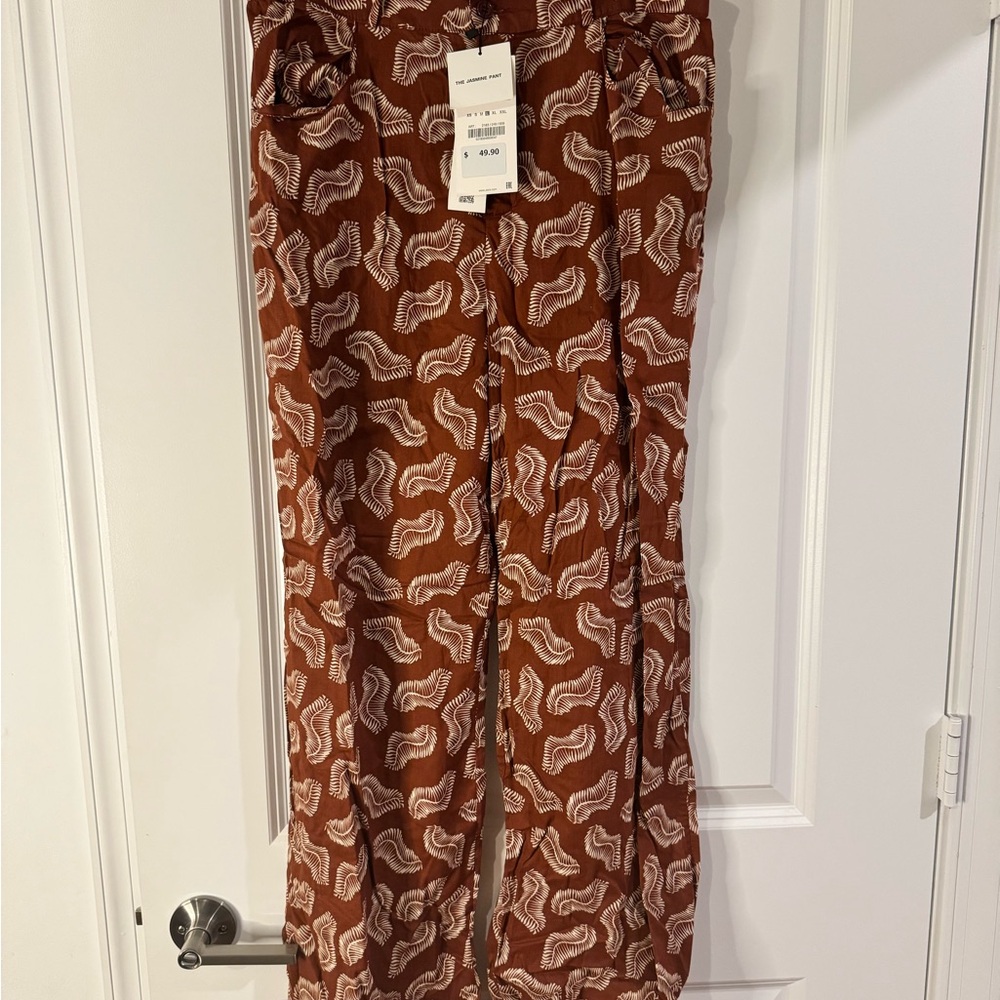 Zara Brown and White Leaf Print Pants